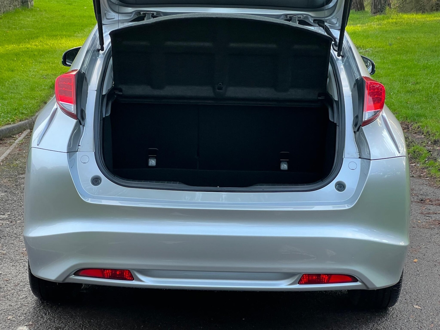 Used Honda Civic 2014 for sale - 76952803: Photo 48