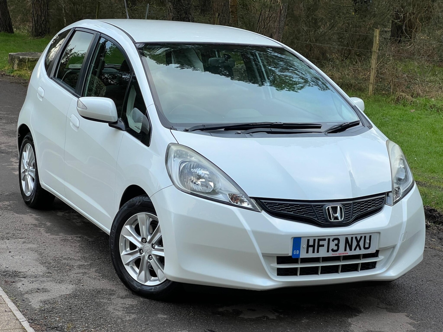 Used Honda Jazz 2013 for sale - 77573877: Photo 14