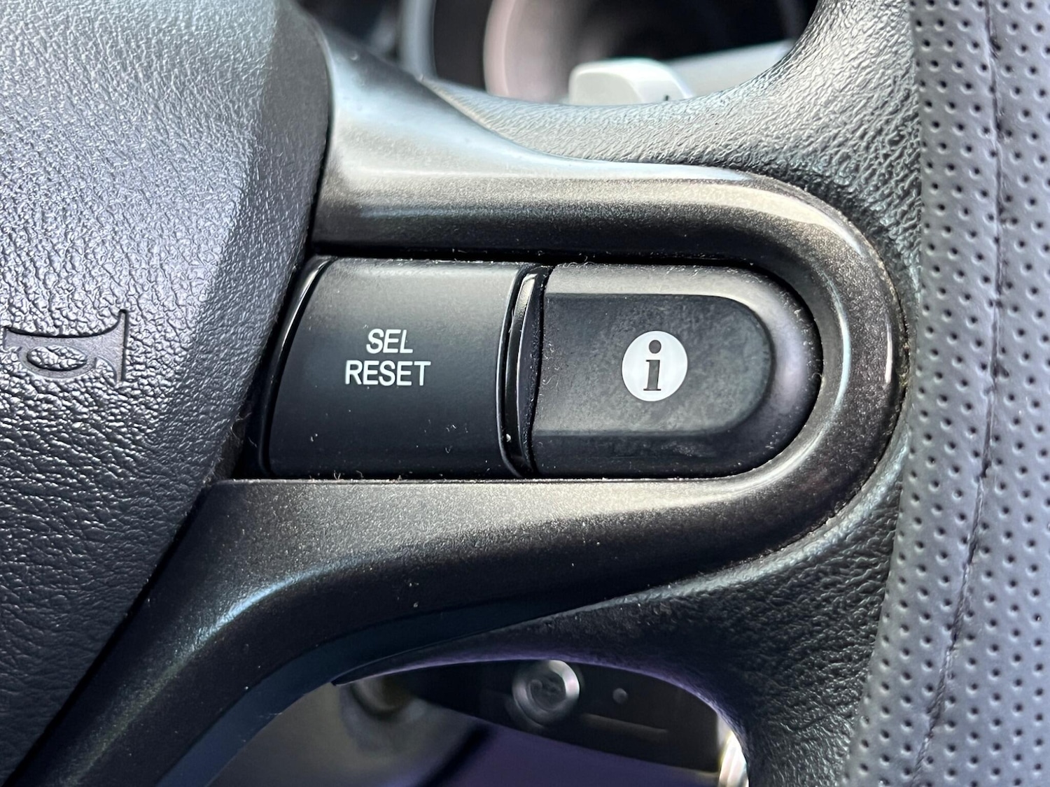 Used Honda Jazz 2013 for sale - 77573877: Photo 31