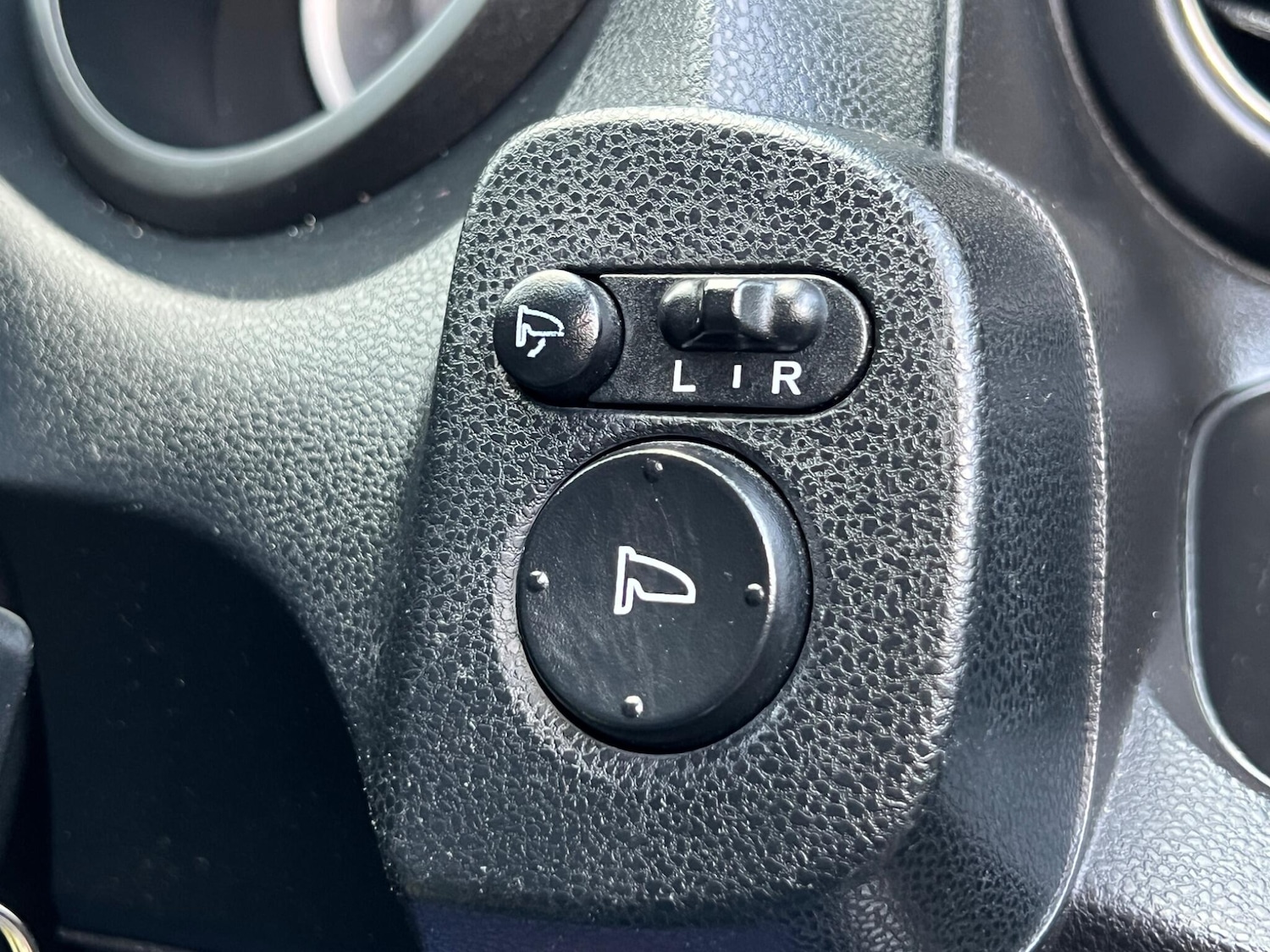 Used Honda Jazz 2013 for sale - 77573877: Photo 32