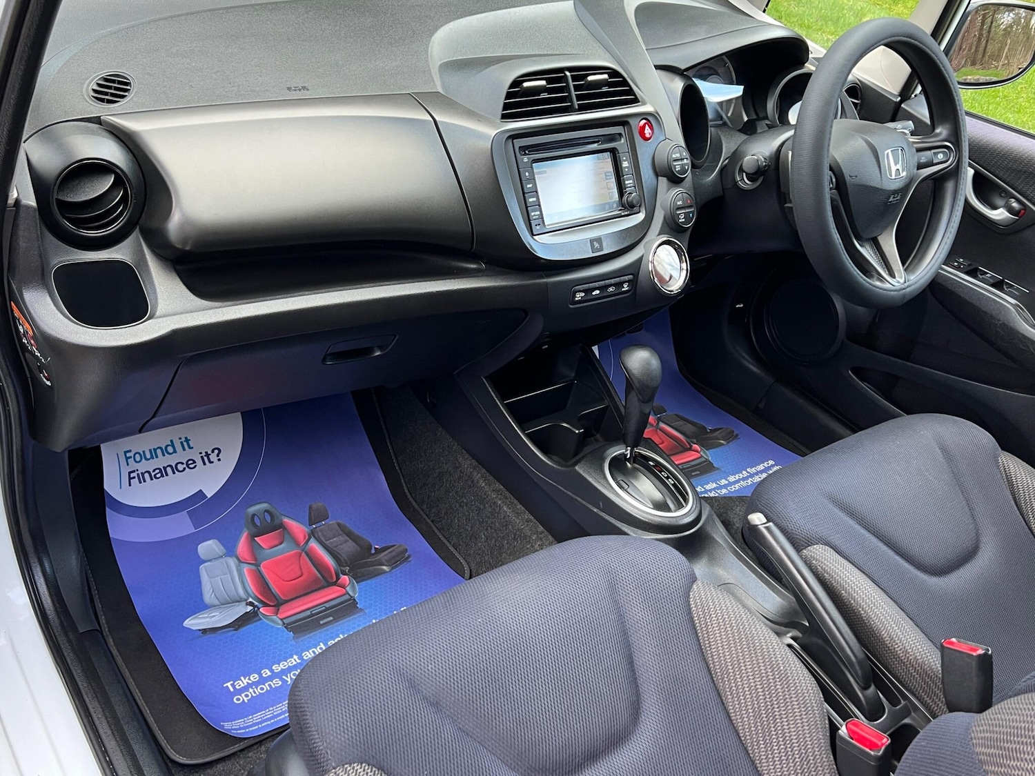 Used Honda Jazz 2013 for sale - 77573877: Photo 7