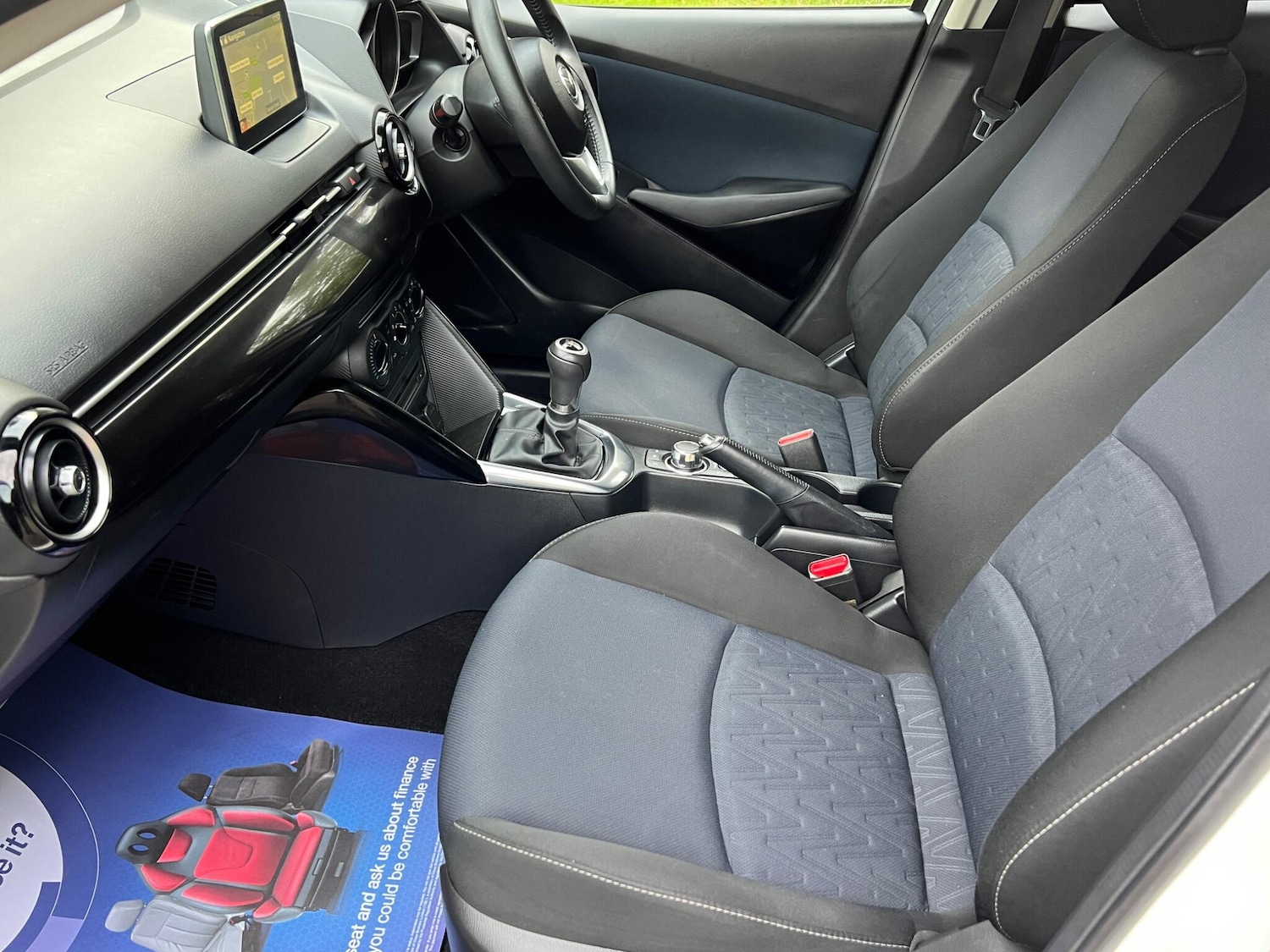 Used Mazda Mazda2 2016 for sale - 76953950: Photo 52