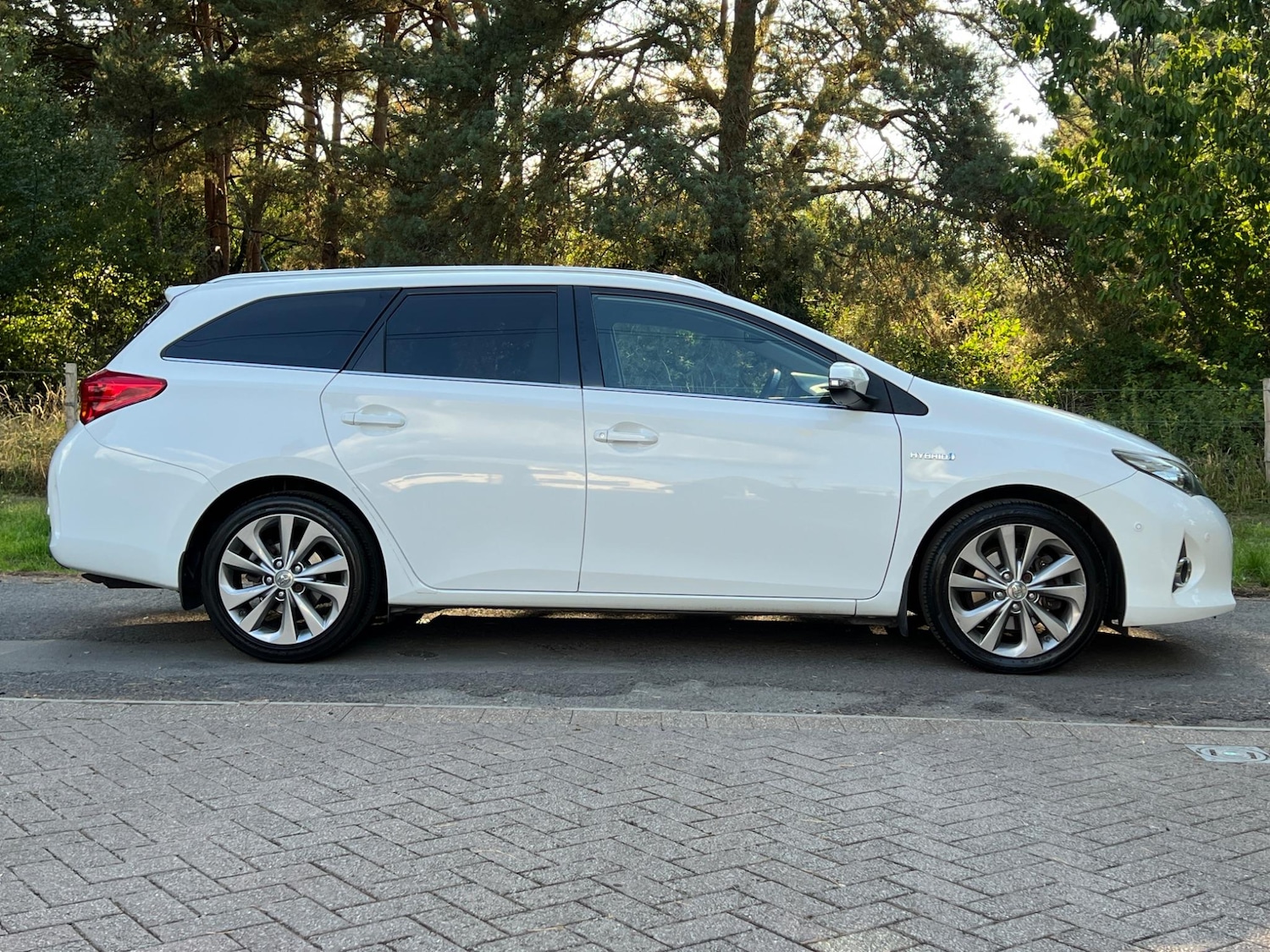 Used Toyota Auris 2014 for sale - 76953915: Photo 19