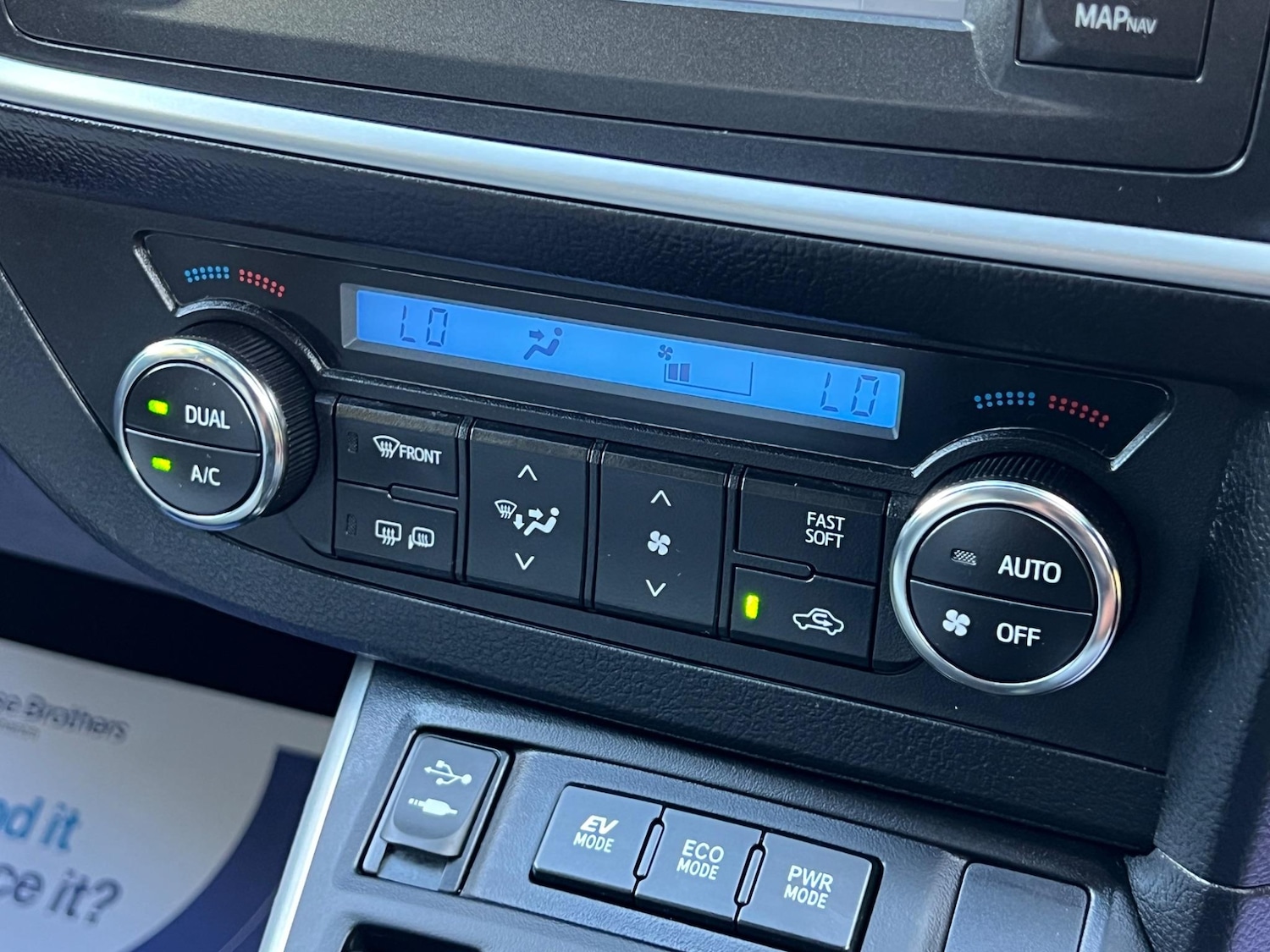 Used Toyota Auris 2014 for sale - 76953915: Photo 25