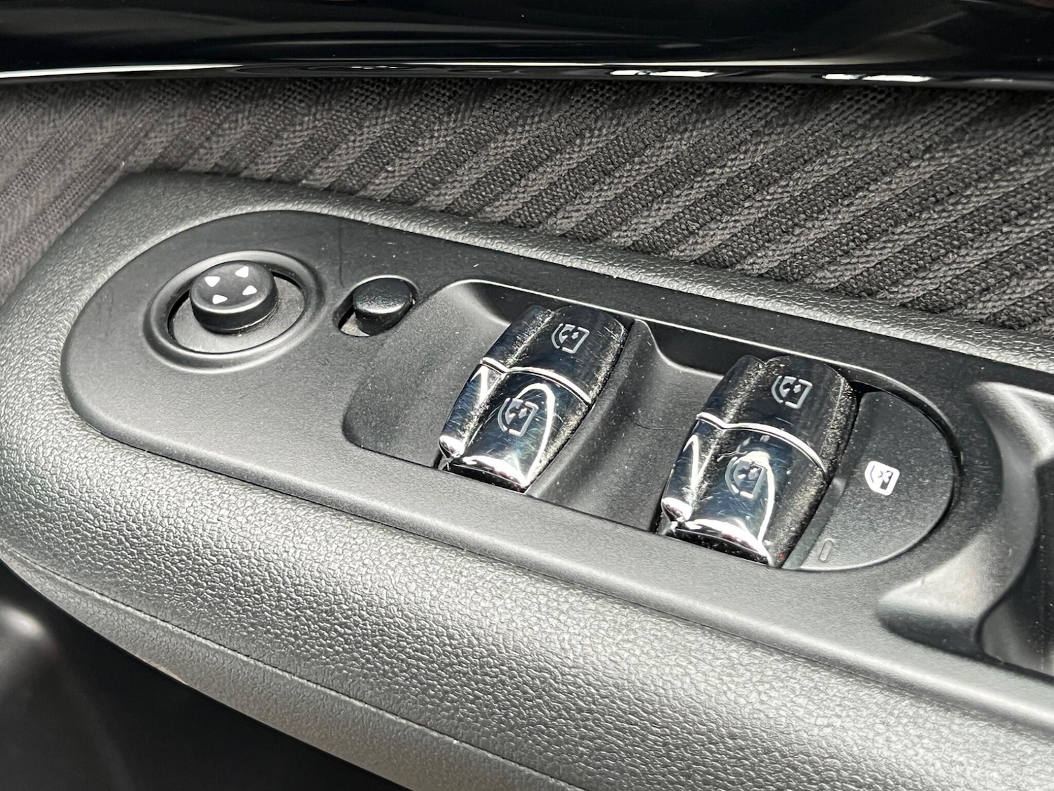 Used MINI Clubman 2017 for sale - 76953931: Photo 43