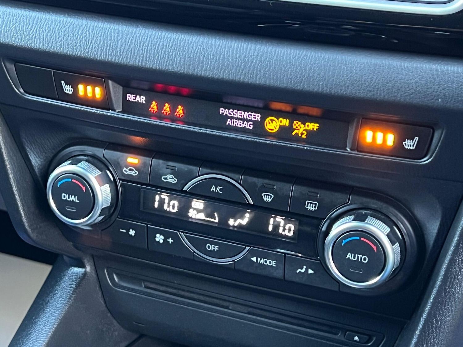 Used Mazda Mazda3 2016 for sale - 78063103: Photo 3