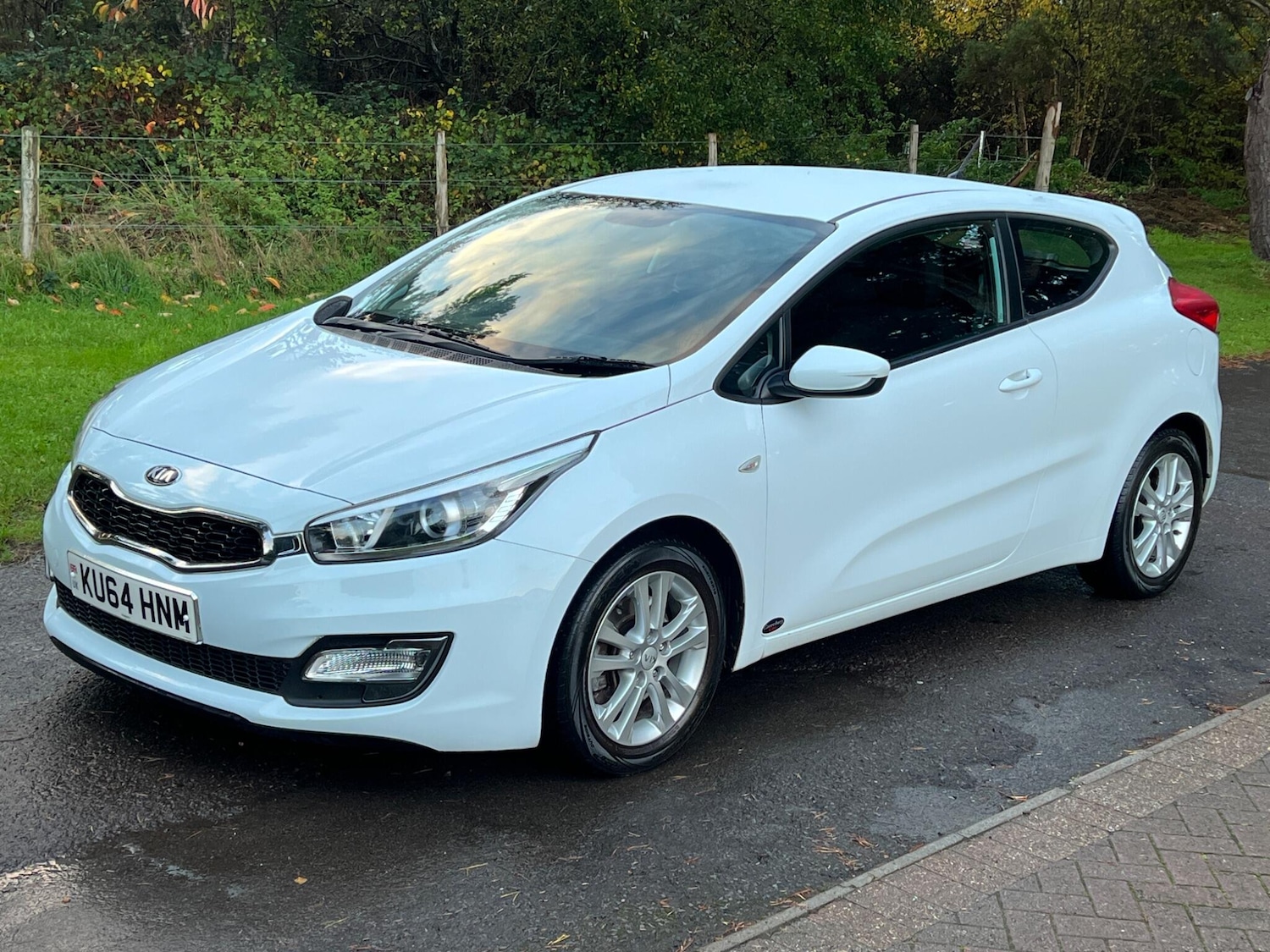 Used Kia Pro Ceed 2015 for sale - 76953943: Photo 20