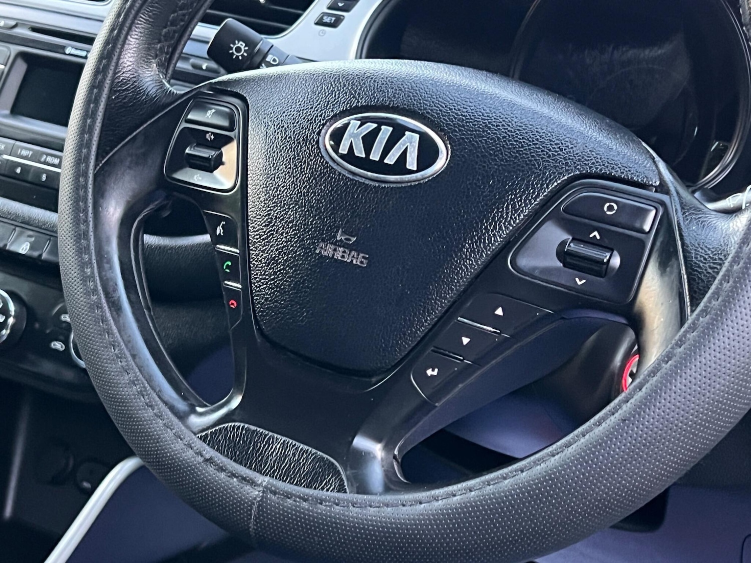 Used Kia Pro Ceed 2015 for sale - 76953943: Photo 47