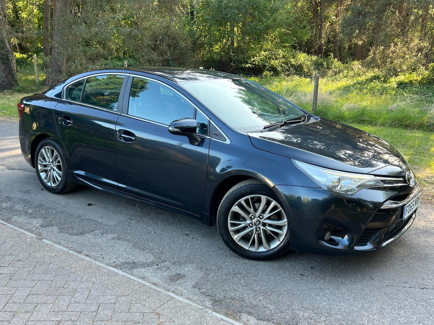 Used Toyota Avensis 2015 for sale - 77427698: Photo 16