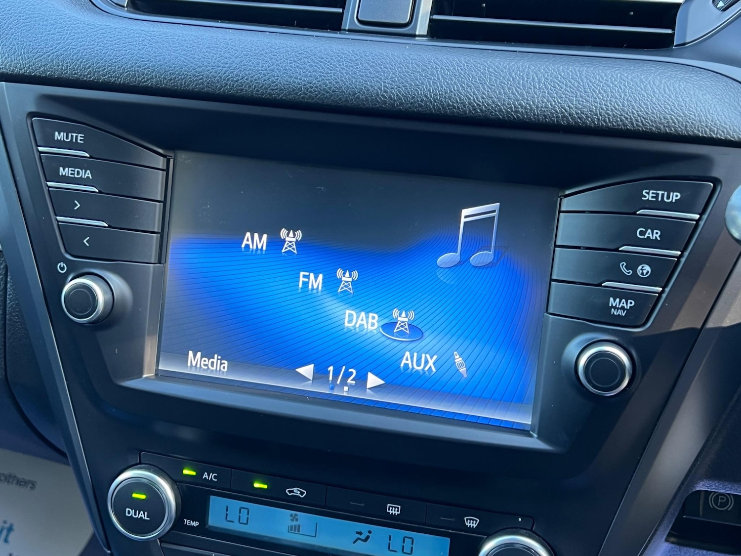 Used Toyota Avensis 2015 for sale - 77427698: Photo 23