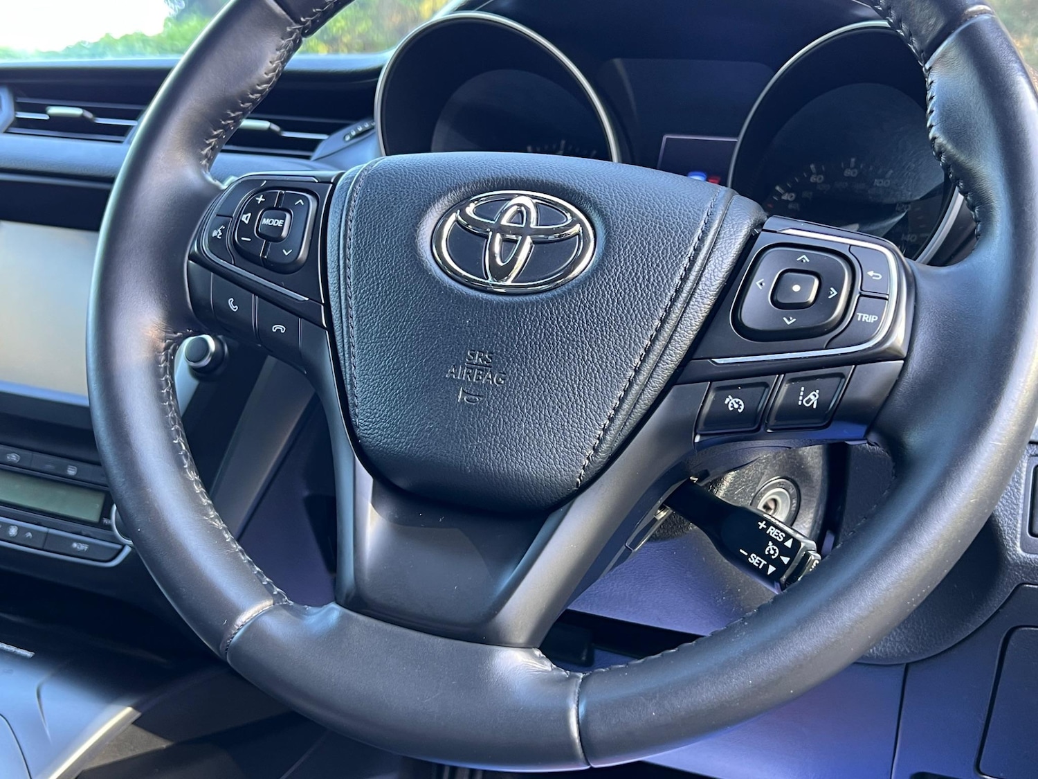 Used Toyota Avensis 2015 for sale - 77427698: Photo 36