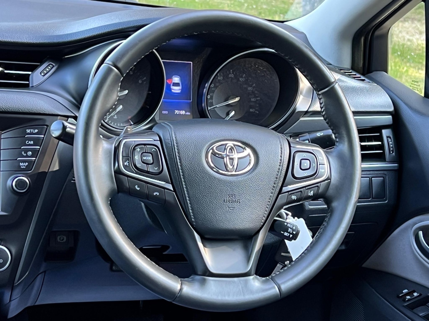 Used Toyota Avensis 2015 for sale - 77427698: Photo 39