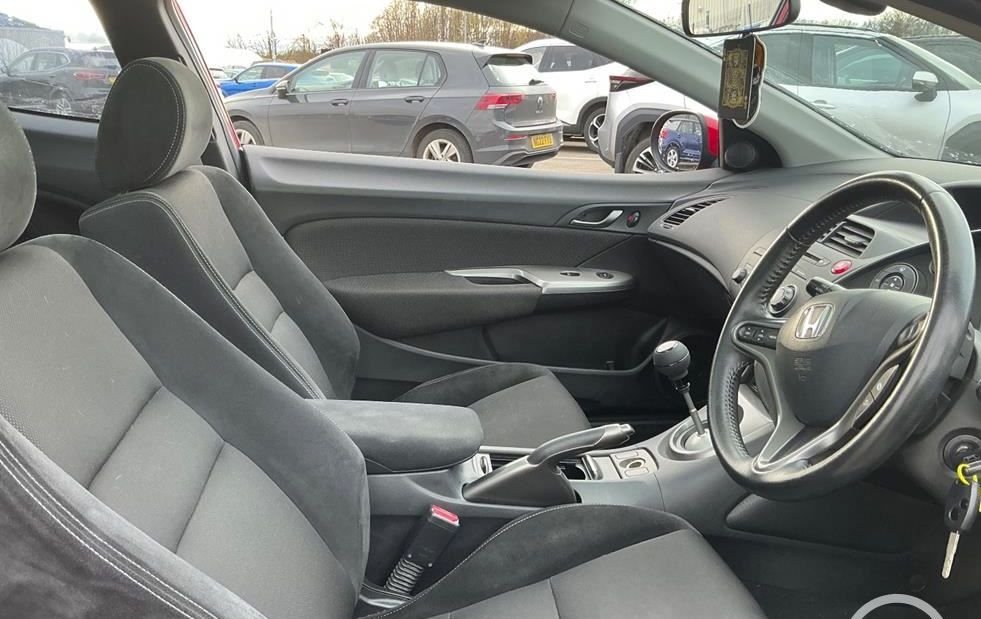 Used Honda Civic 2010 for sale - 77748906: Photo 4