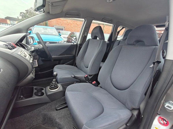 Used Honda Jazz 2006 for sale - 76304304: Photo 39