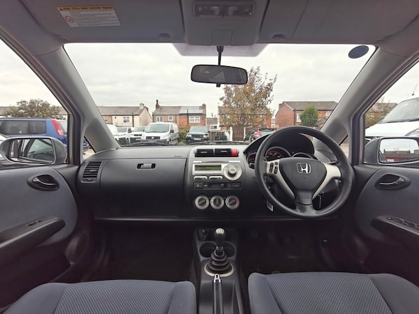 Used Honda Jazz 2006 for sale - 76304304: Photo 40