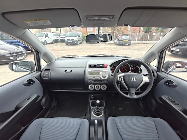 Used Honda Jazz 2006 for sale - 76304304: Photo 41