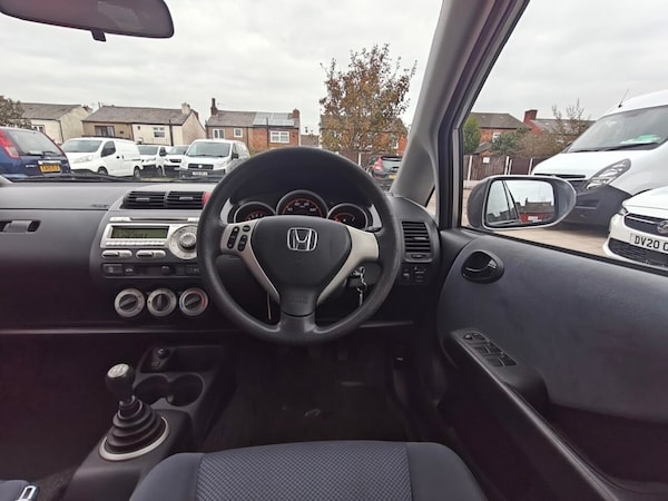 Used Honda Jazz 2006 for sale - 76304304: Photo 42