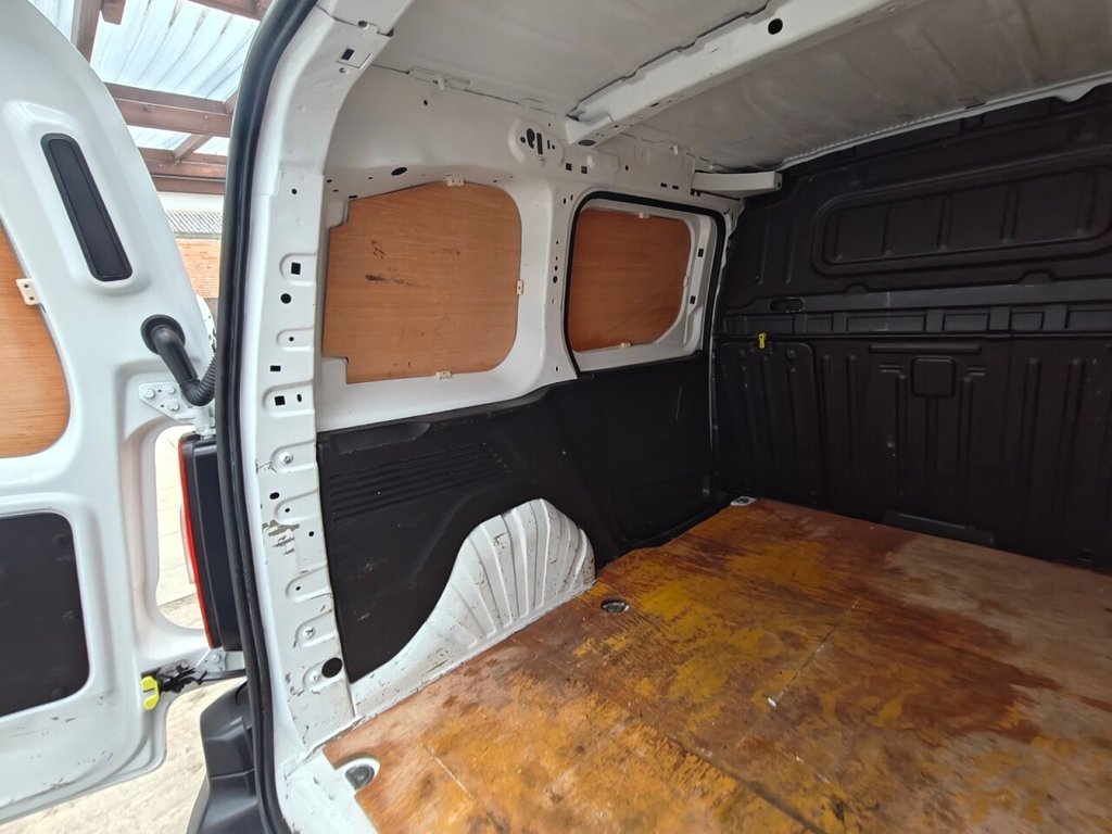 Used Peugeot Partner 2021 for sale - 77412952: Photo 37