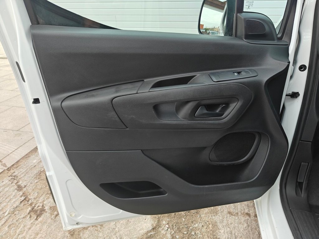 Used Peugeot Partner 2021 for sale - 77412952: Photo 42
