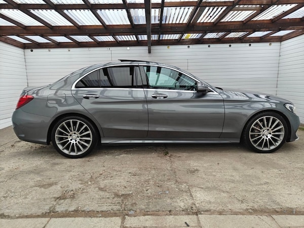 Used Mercedes-Benz C Class 2016 for sale - 76256752: Photo 2