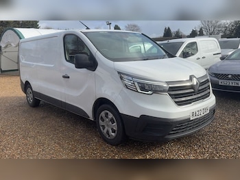 Renault Trafic feature image