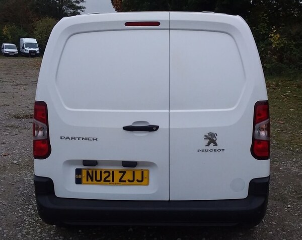 Used Peugeot Partner 2021 for sale - 76313199: Photo 11
