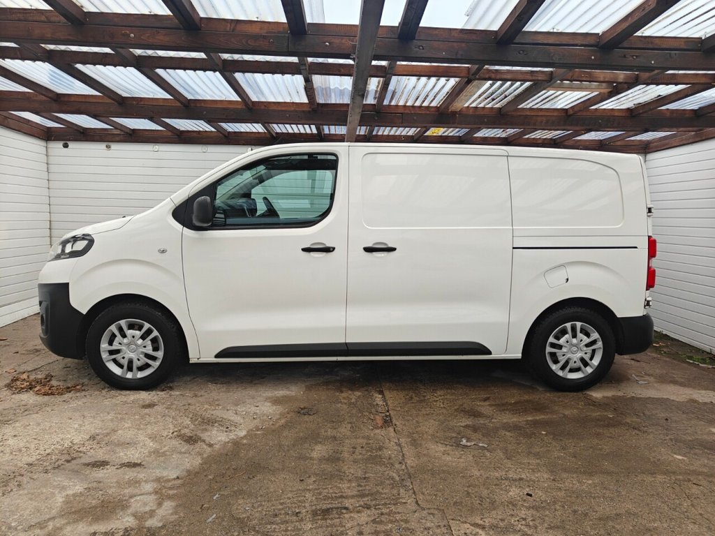 Used Vauxhall Vivaro 2019 for sale - 76439110: Photo 3
