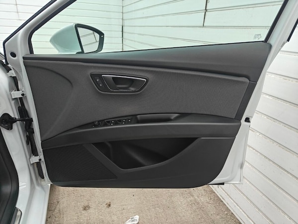 Used SEAT Leon 2017 for sale - 75749994: Photo 32