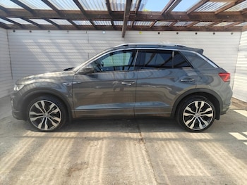 Used Volkswagen T-Roc 2019 for sale - 79167050: Photo