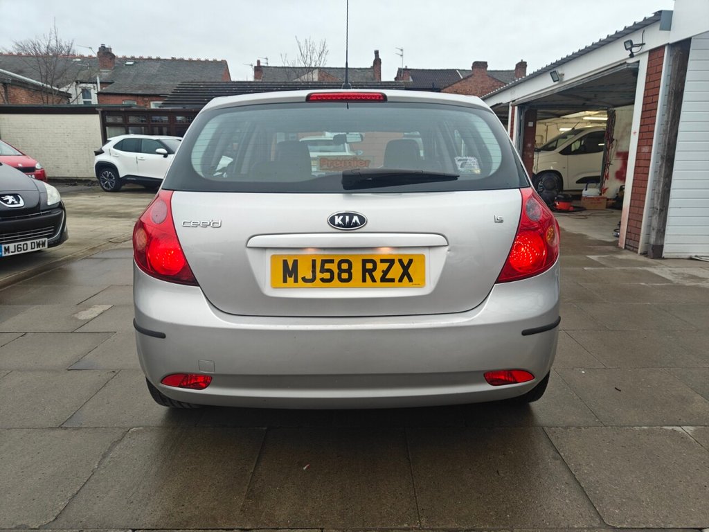 Used Kia Ceed 2008 for sale - 77680943: Photo 10