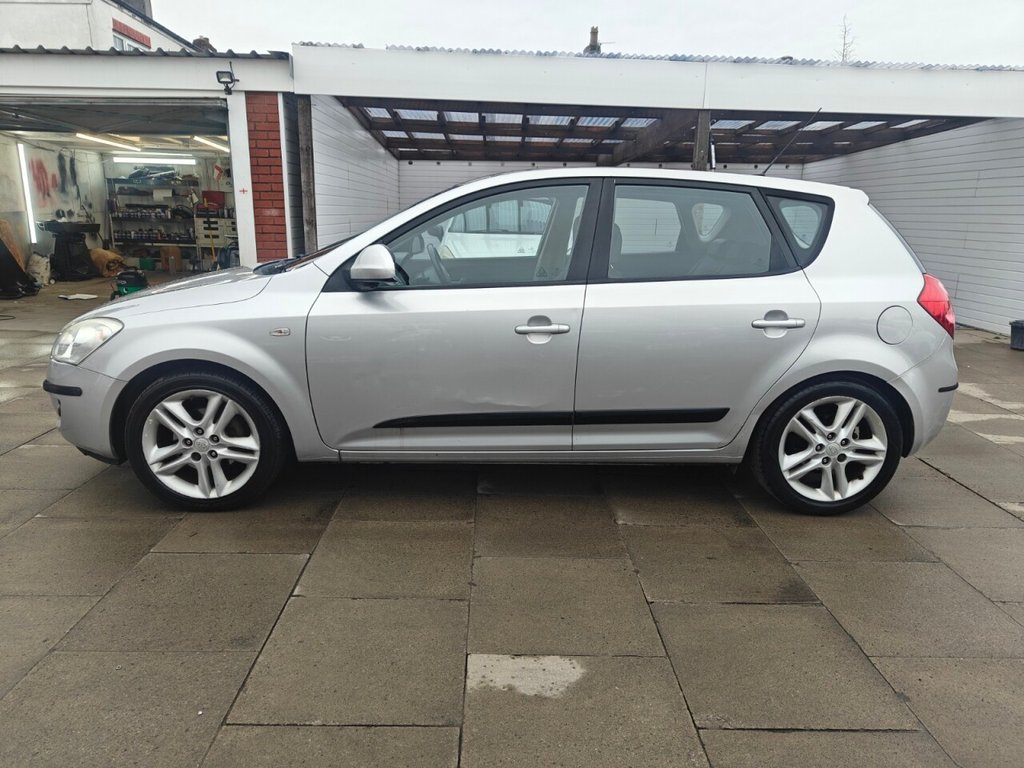 Used Kia Ceed 2008 for sale - 77680943: Photo 14