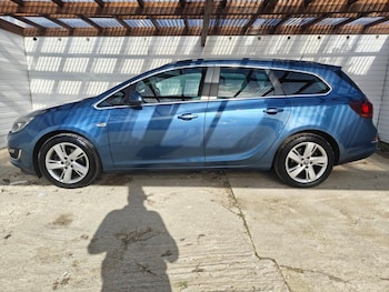 Used Vauxhall Astra 2014 for sale - 78110152: Photo