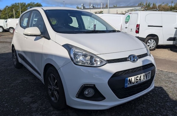 Used Hyundai i10 2014 for sale - 76291522: Photo 1