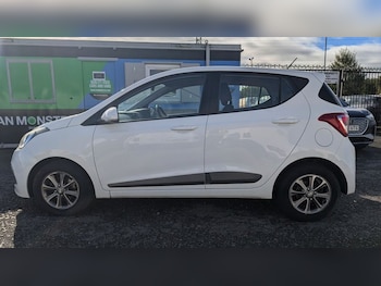 Used Hyundai i10 2014 for sale - 76291522: Photo 3