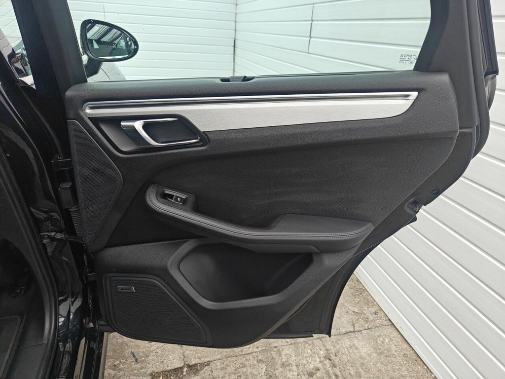 Used Porsche Macan 2014 for sale - 77734780: Photo 41