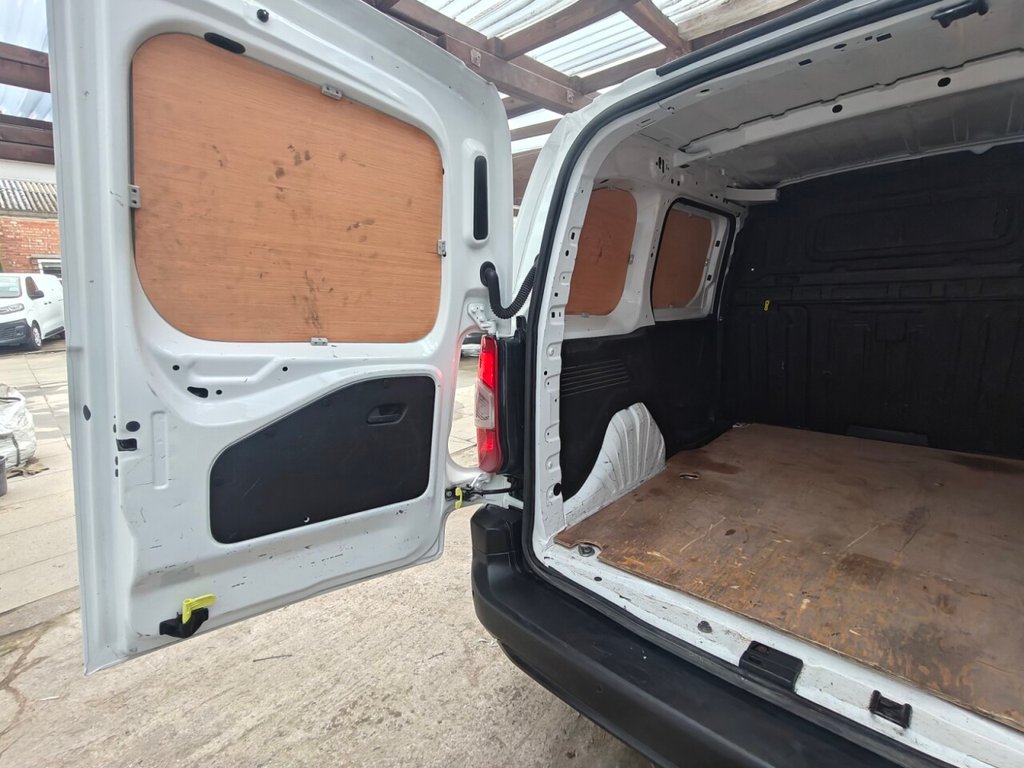 Used Peugeot Partner 2021 for sale - 77408480: Photo 37