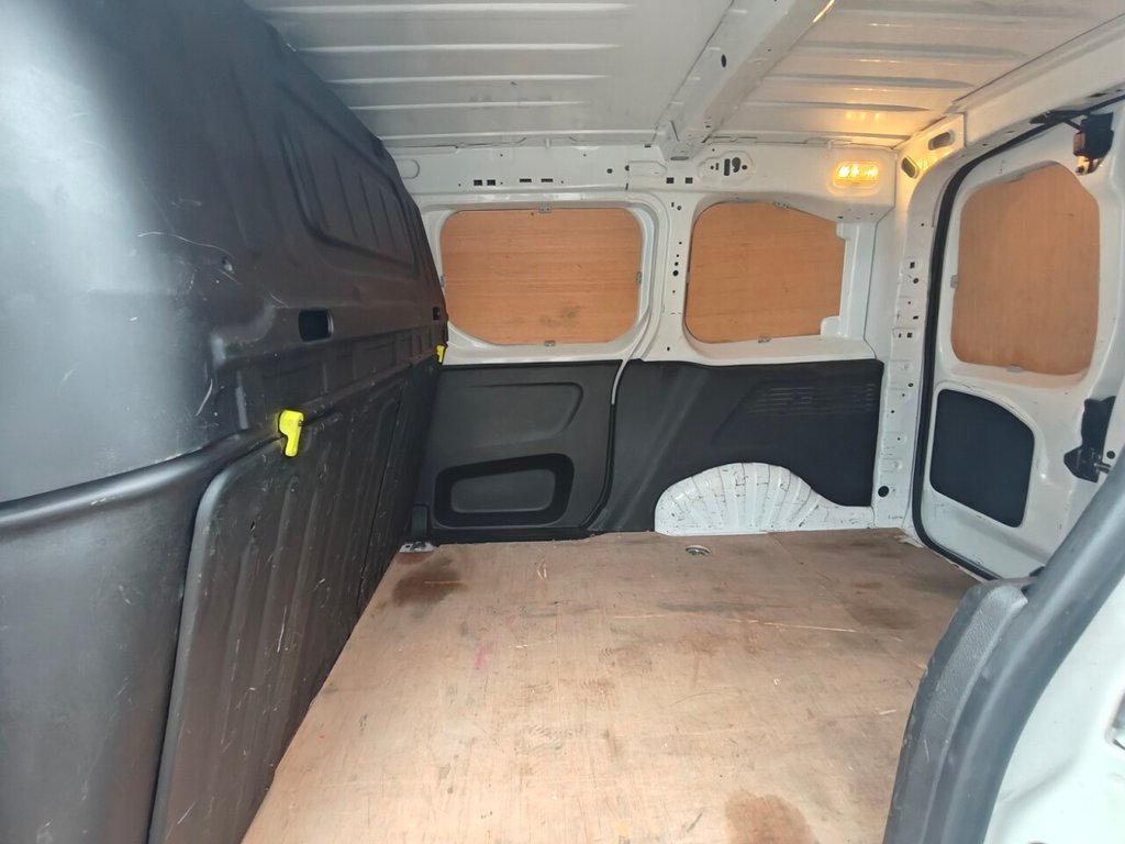 Used Peugeot Partner 2021 for sale - 77408480: Photo 39