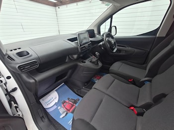 Used Peugeot Partner 2021 for sale - 77408480: Photo