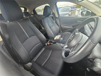 Used Mazda Mazda2 2021 for sale - 76429858: Photo