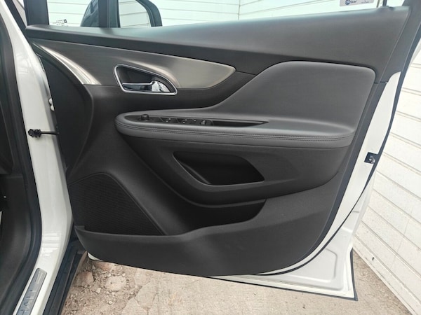 Used Vauxhall Mokka 2016 for sale - 75749983: Photo 31