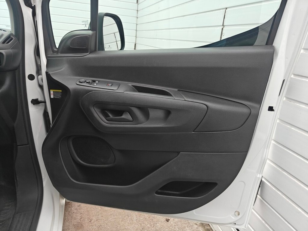 Used Peugeot Partner 2021 for sale - 77412948: Photo 31