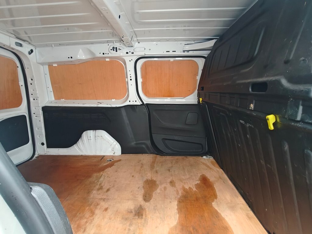 Used Peugeot Partner 2021 for sale - 77412948: Photo 36