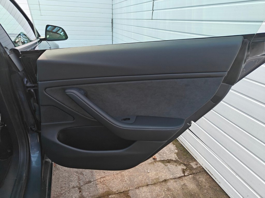 Used Tesla Model 3 2020 for sale - 77412947: Photo 36