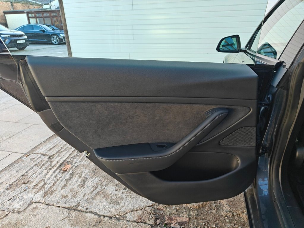 Used Tesla Model 3 2020 for sale - 77412947: Photo 44