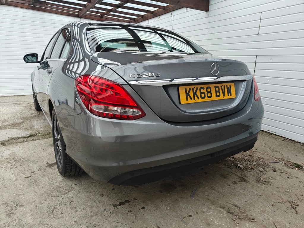 Used Mercedes-Benz C Class 2019 for sale - 78181233: Photo 20