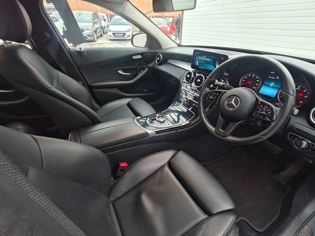 Used Mercedes-Benz C Class 2019 for sale - 78181233: Photo 32