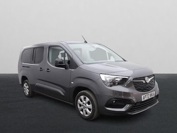 Used Vauxhall Combo Life 2023 for sale - 79530404: Photo