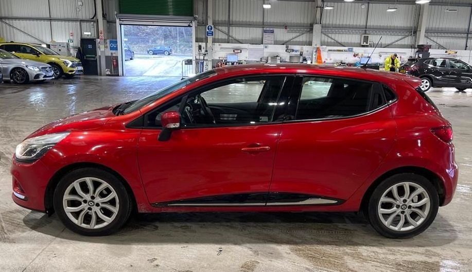 Used Renault Clio 2017 for sale - 77534845: Photo 3