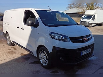 Vauxhall Vivaro feature image