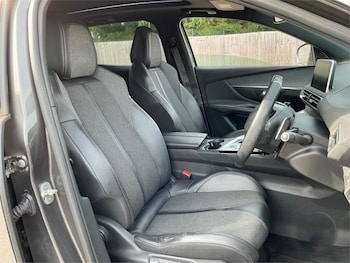 Used Peugeot 3008 2019 for sale - 79370242: Photo